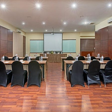 Graha Residen Serviced Apartments Surabaya Exterior photo
