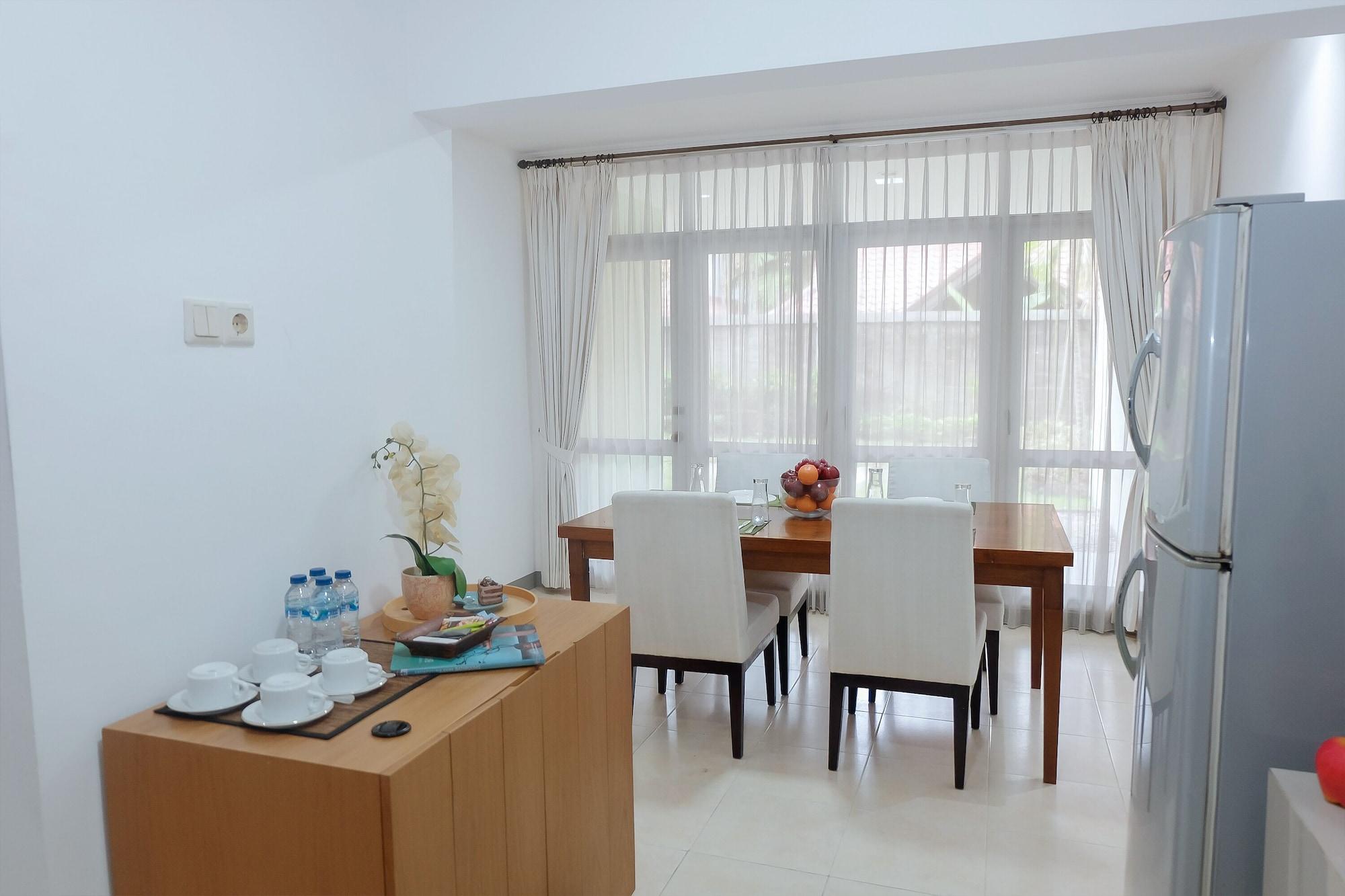 Graha Residen Serviced Apartments Surabaya Exterior photo