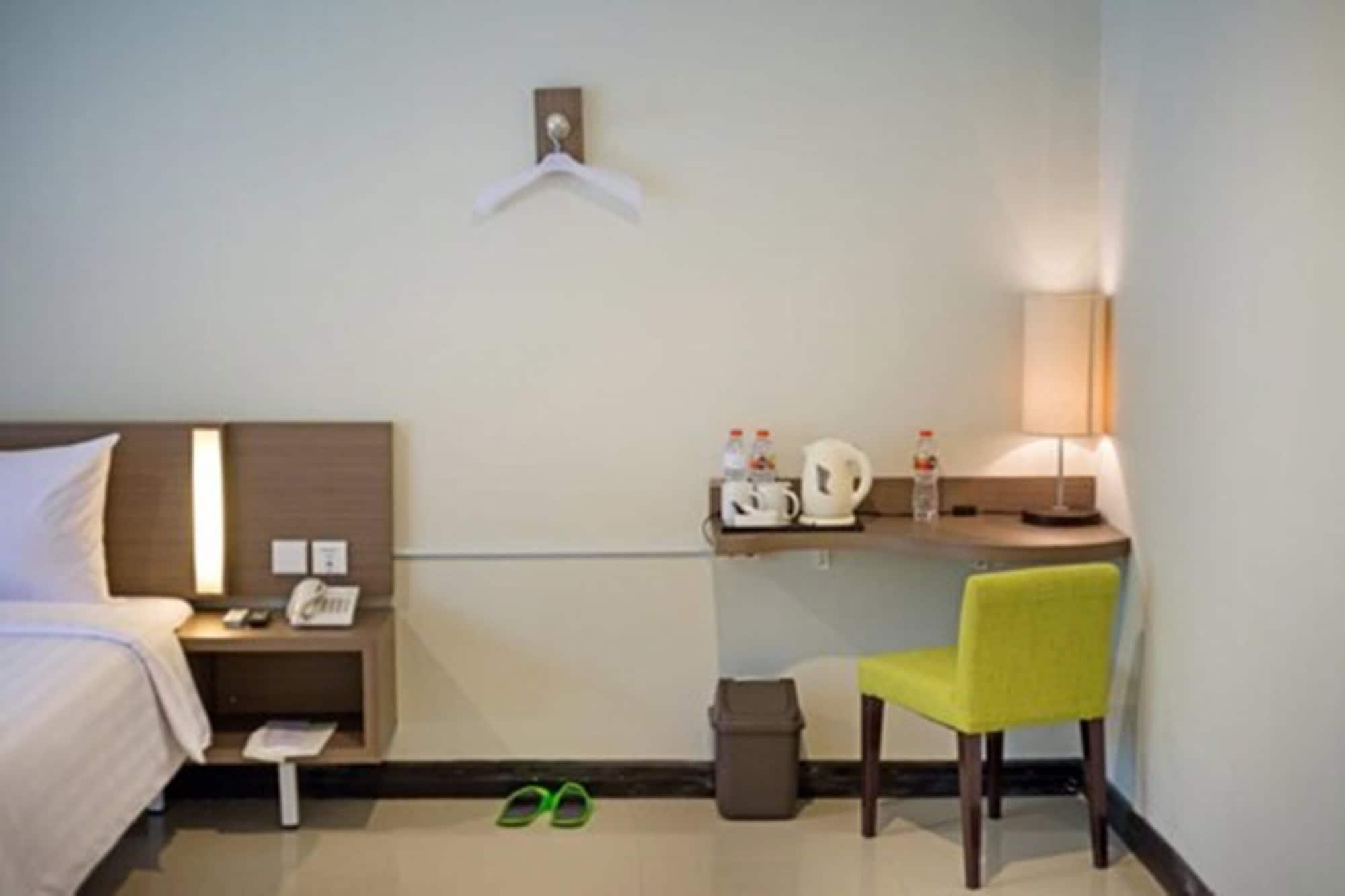 Graha Residen Serviced Apartments Surabaya Exterior photo