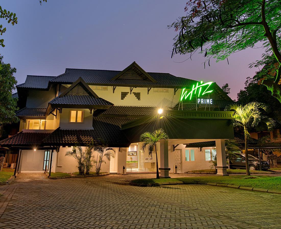 Graha Residen Serviced Apartments Surabaya Exterior photo