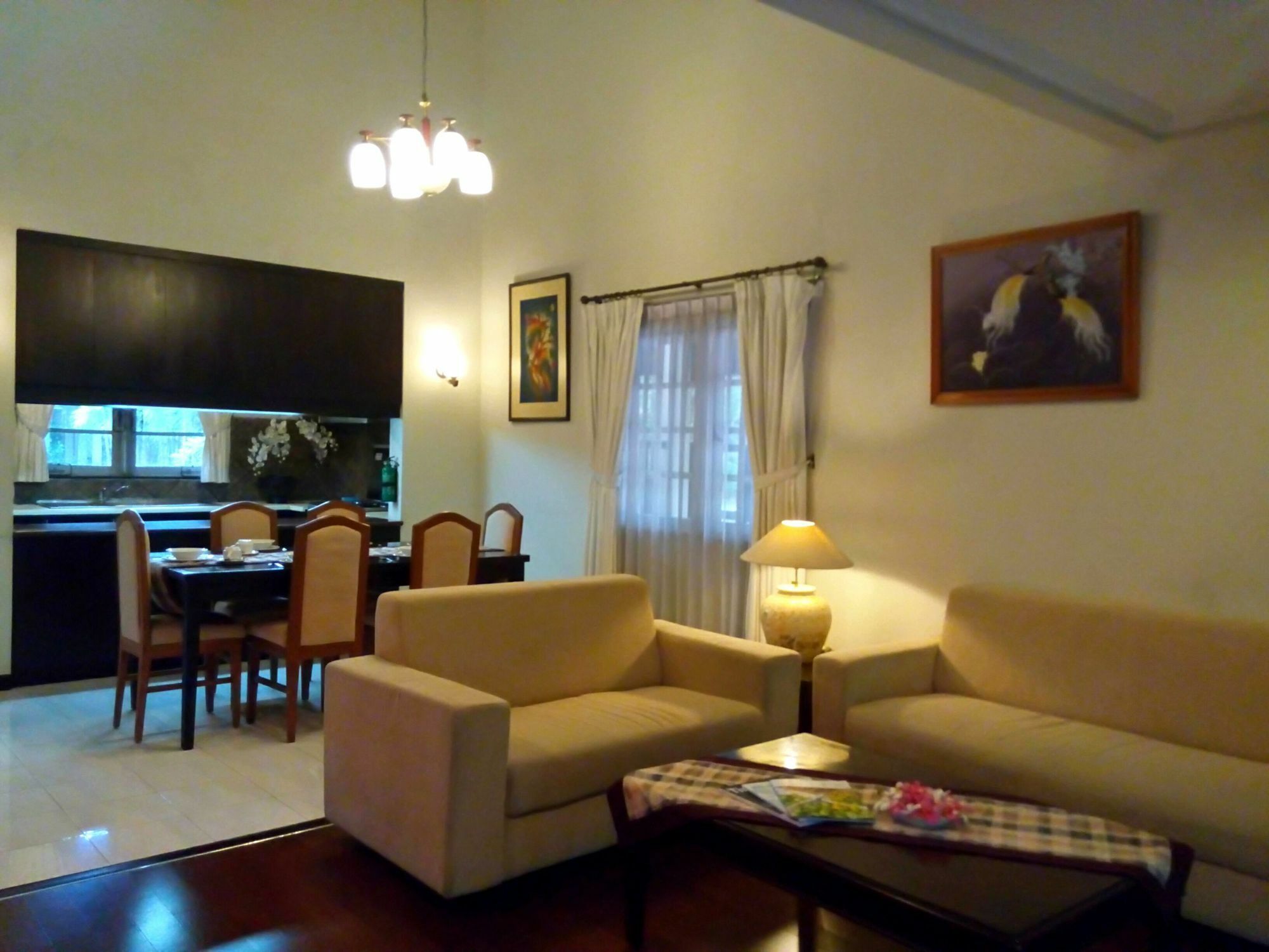 Graha Residen Serviced Apartments Surabaya Exterior photo